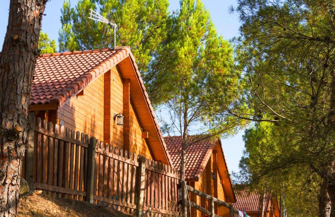 Lago Resort Nuevalos Exterior photo